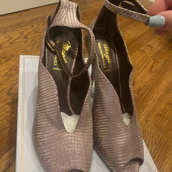 Bruno Magli Heels Size 40.5 - Picture 8 of 8